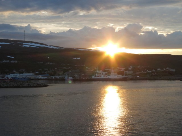 Hurtigruten_2015-06-23_00-12-1